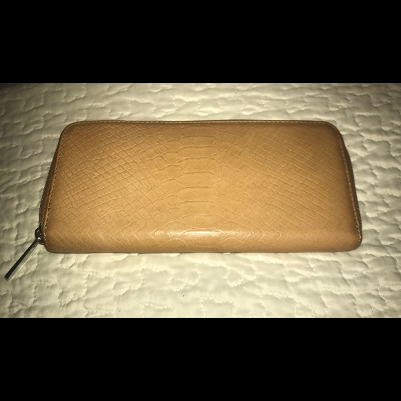 Authentic Michael Kors Jet Set Slim Wallet - Picture 2 of 3